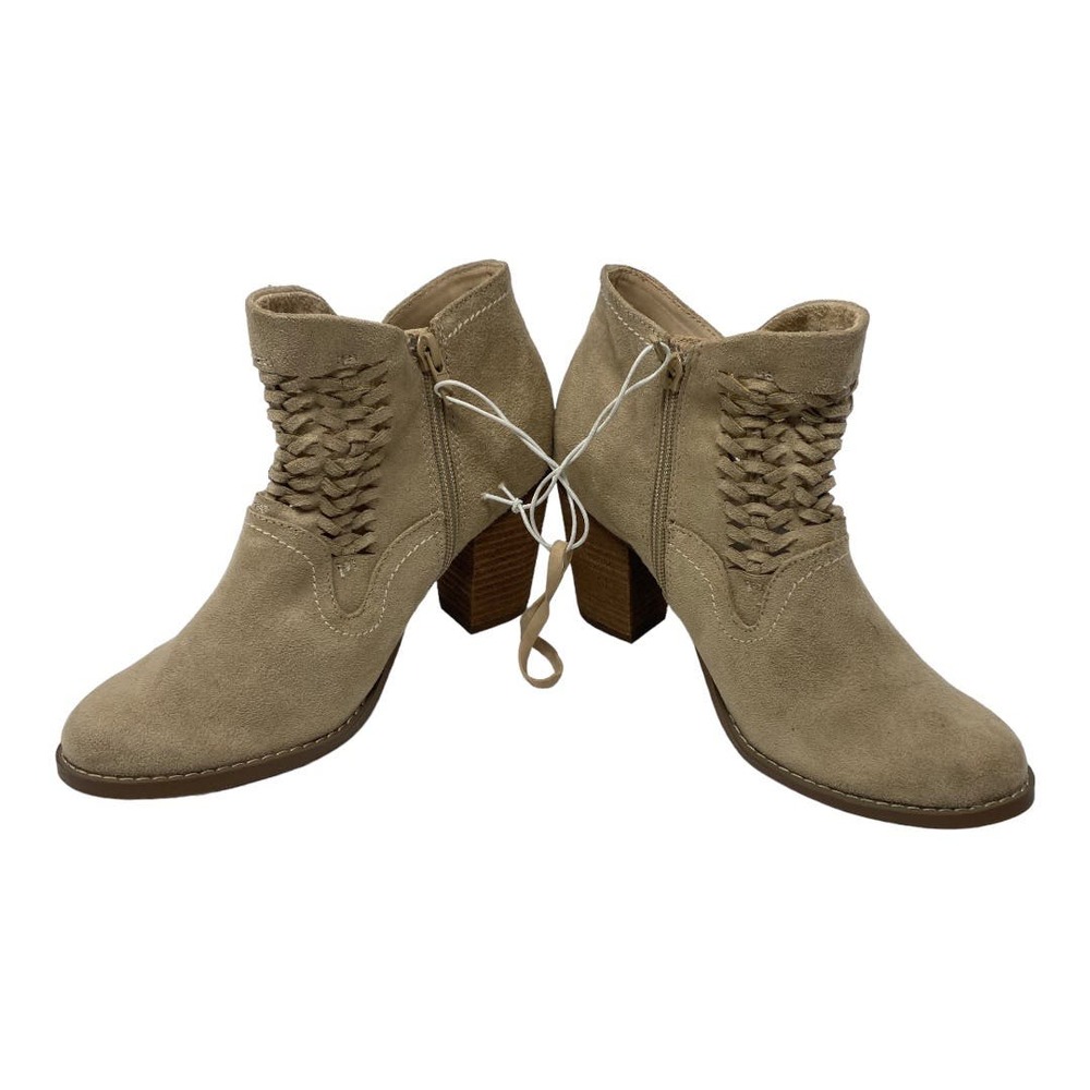 NEW Altar'd State Ankle Boots 7.5 Beige Faux Leather Almond Toe Block Heel Suede - Picture 2 of 8